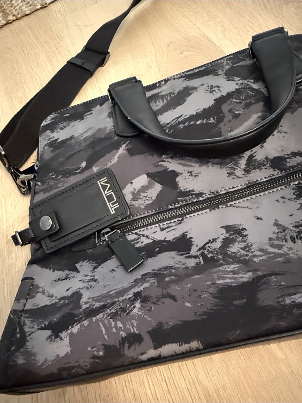 Tumi Men's Black and Gray Patterned Laptop Messenger Bag